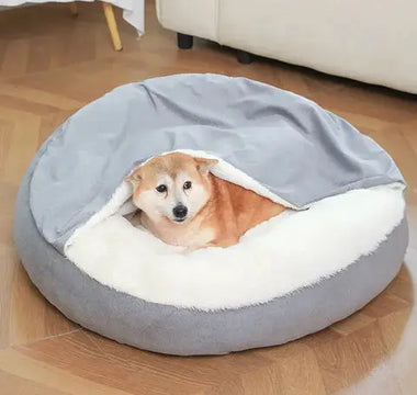 Choosing the Perfect Large Hooded Dog Bed: Comfort for Your Pup 