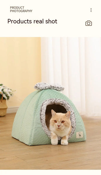 Charming cat bed designed for indoor cats, featuring plush materials, ergonomic design, and enhanced durability.