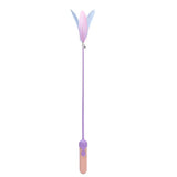 Cat entertainment stick with feathers and laser, ideal for enhancing your pet's playful instincts.